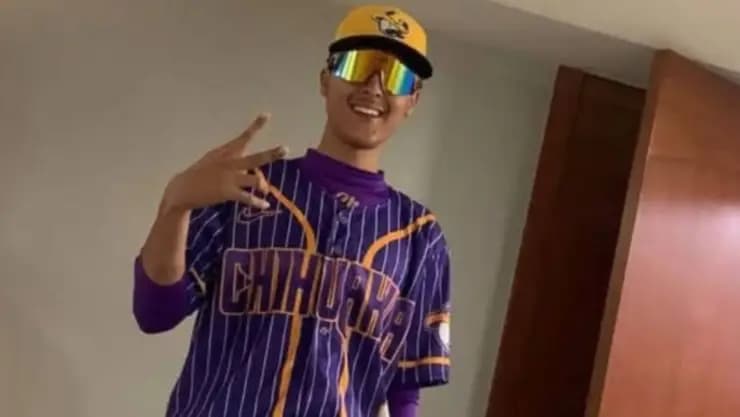 Derek Tapia